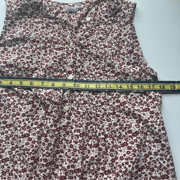 GAP Sleeveless Floral Blouse – Size Small – Maroon Brown & White Print - Picture 5 of 7